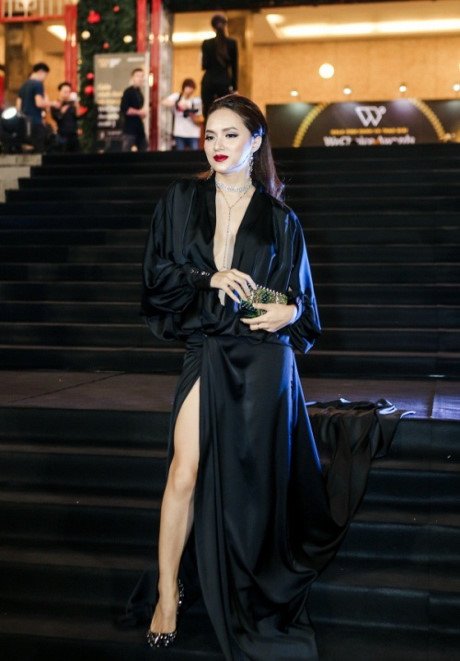 Hương Giang: Thảm họa thời trang với “quần què” giờ đây là nữ hoàng hàng hiệu không ai sánh bằng - 3
