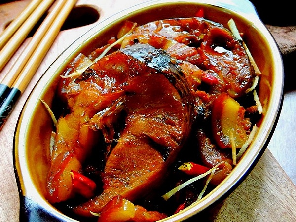 Cách làm cá kho riềng sả thơm ngon chuẩn vị Miền Bắc - 10