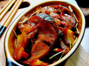 Bếp Eva - Cách làm cá kho riềng sả thơm ngon chuẩn vị Miền Bắc