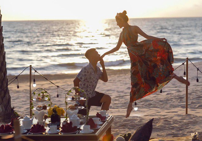 Sao Việt 24h: BTV Ngọc Trinh trở lại xinh tươi sau ồn ào khởi tố, Hà Hồ bình luận ngay - 10