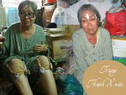 Giải trí - Cô đào cải lương xinh đẹp vang danh năm nào giờ nghèo xơ xác, khổ sở đi bán vé số