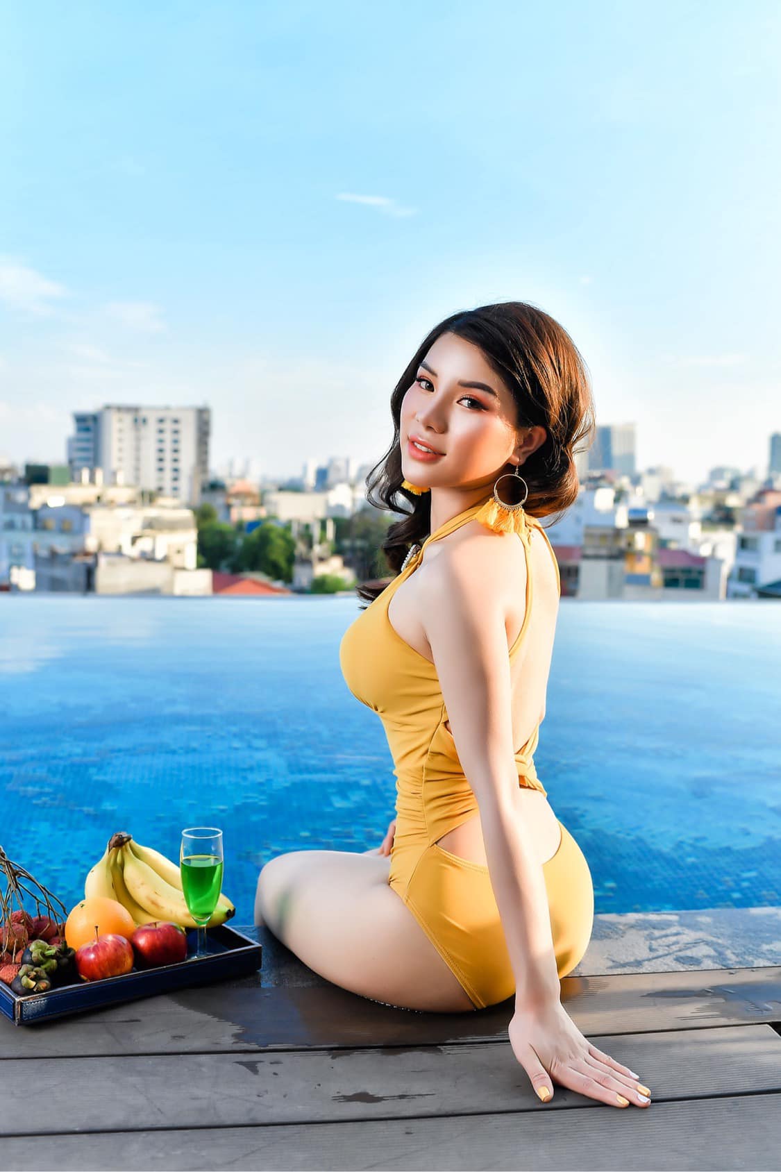 Hoa hậu Việt Nam 2020: Xuất hiện nữ tổng tài bên ngoài xinh đẹp bên trong nhiều tiền - 4