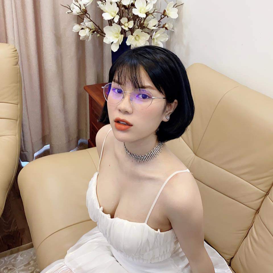Hoa hậu Việt Nam 2020: Xuất hiện nữ tổng tài bên ngoài xinh đẹp bên trong nhiều tiền - 6