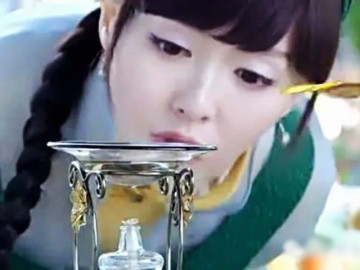 Xem trúng những cảnh sáng tạo trên trời trong phim Trung, đố khán giả nào có thể nín cười