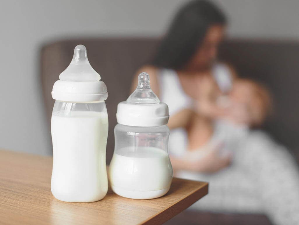 Rửa bình sữa theo cách này chẳng khác nào cho trẻ uống “sữa độc”, các mẹ cần lưu ý - 5