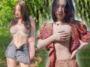 Thời trang - Chẳng thèm diện nội y, hot girl che ngực khủng bằng tay mà ai cũng hồi hộp thay