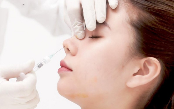 Những bộ phận có thể làm đẹp bằng filler giúp chị em amp;#34;lên đờiamp;#34; nhan sắc - 3