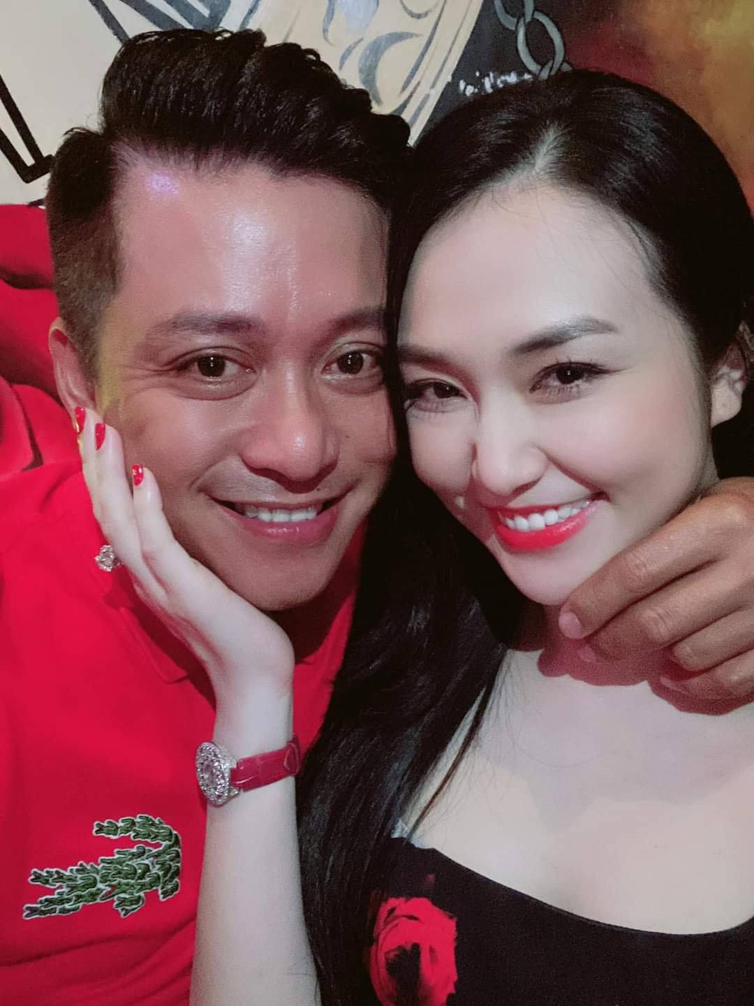 Tuấn Hưng bị chê hết thời phải amp;#34;ăn bám vợamp;#34; sau tuyên bố tạm ngưng làm nghệ thuật - 4