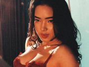 Clip Eva - Hành trình trở thành mỹ nhân gợi cảm nhất nhì showbiz của "nấm lùn" Châu Bùi