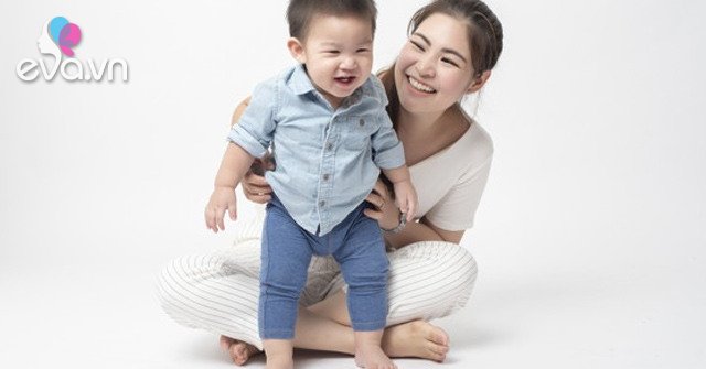 Nghịch lý mẹ bỉm sữa hiện đại: Càng nhiều thông tin, càng dễ lạc lối