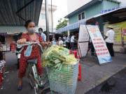 Vì sao giá rau củ quả đến tay người tiêu dùng ở TP.HCM lại tăng cao?