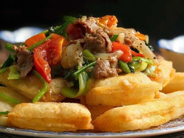 Cách làm phở chiên phồng giòn ngon cực đơn giản tại nhà