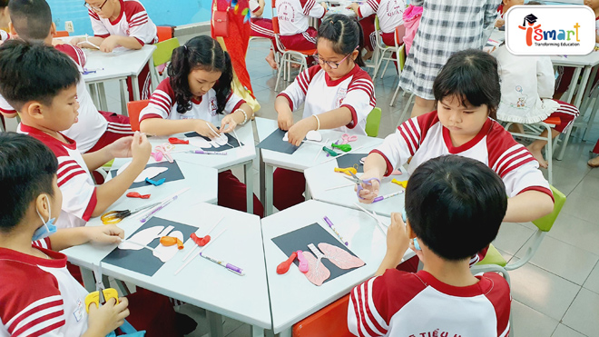 iSMART Education: Tiên phong trong dạy tiếng Anh qua môn Toán và Khoa học - 3