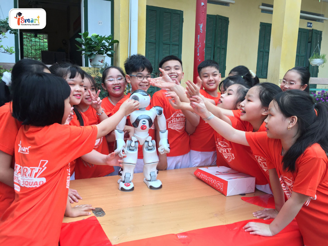 iSMART Education: Tiên phong trong dạy tiếng Anh qua môn Toán và Khoa học - 1