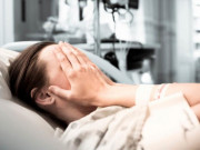 Bà bầu - Mẹ bị "cúm" nhẹ khi mang bầu, ai ngờ con sinh ra 10 tuổi không thể đi đứng, nói chuyện