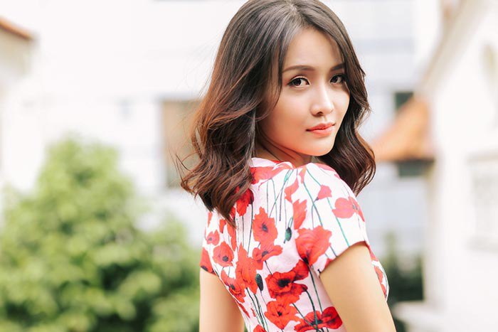 Trương Mỹ Nhân tuyên bố không tiếp tục trả nợ thay mẹ ruột khi suốt 10 năm qua, cô đã phải còng lưng trả tiền tỷ vì mẹ đam mê cờ bạc.