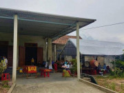 Tin tức - Tin tức 24h: Người phụ nữ chết sau vườn nhà, nhiều vết máu nhỏ giọt tố cáo tội ác