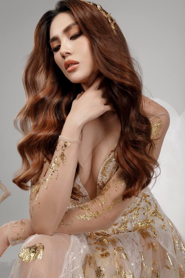 Cô thú nhận đã từng thu nhỏ vòng 1 tới 3 lần và có thể tiếp tục làm lần thứ 4 trong trường hợp núi đôi phát triển to lớn trở lại.