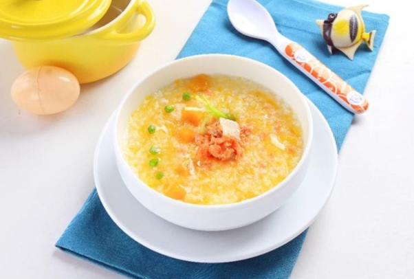 Cháo tôm bí đỏ cho bé thơm ngon
