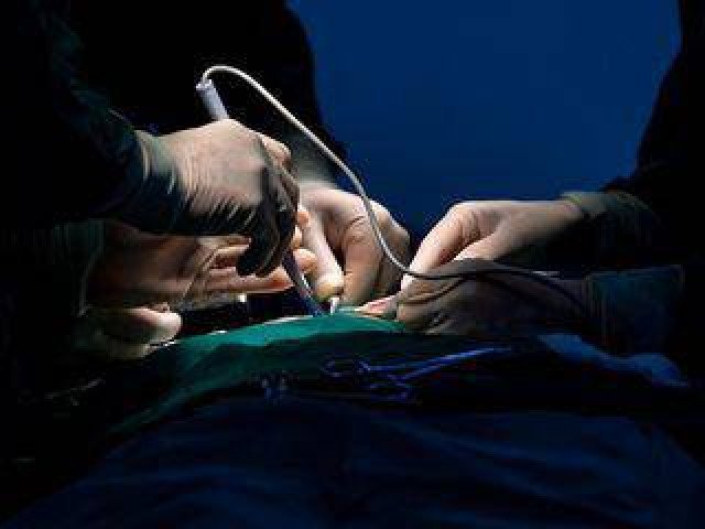 Tình tiết mới vụ cô gái nâng ngực tử vong bất thường bị bác sĩ nhờ trại hòm khâm liệm