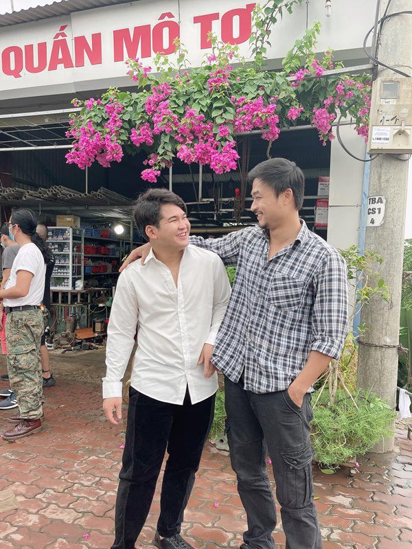 Chàng Núi amp;#34;Mùa Hoa Tìm Lạiamp;#34;: Được yêu mến nhờ vai hôi nách, là amp;#34;bản sao Hà Đức Chinhamp;#34; - 8