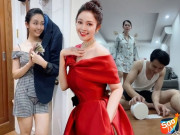 Giải trí - MC có nụ cười đẹp nhất VTV bày "Cách đưa chồng chén" hấp dẫn làm chị em cười nghiêng ngả