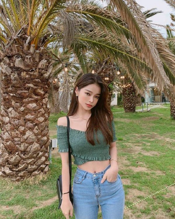 Những kiểu áo croptop siêu tôn dáng, nàng mặc ở nhà hay ra đường đều chuẩn sành điệu - 12