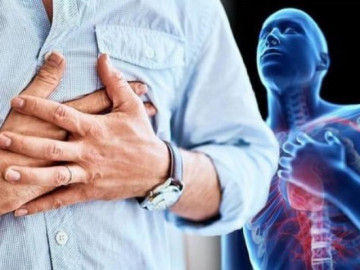 Dấu hiệu cảnh báo biến chứng nguy hiểm sau tiêm vắc xin COVID-19, nhất là ở người trẻ
