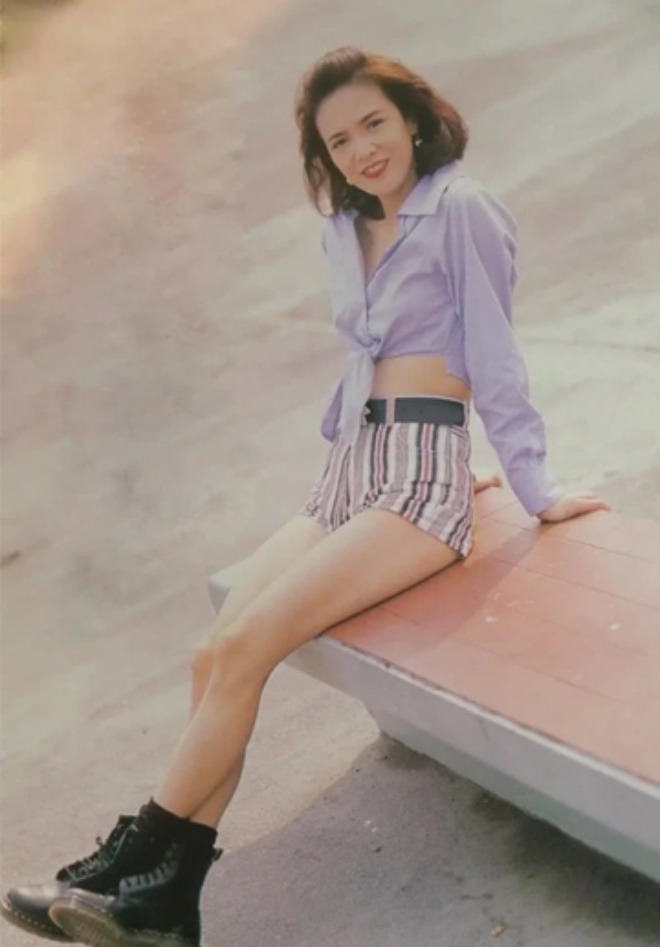 Trịnh Du Linh xuất thân trong gia đình bình thường thậm chí nghèo khó.