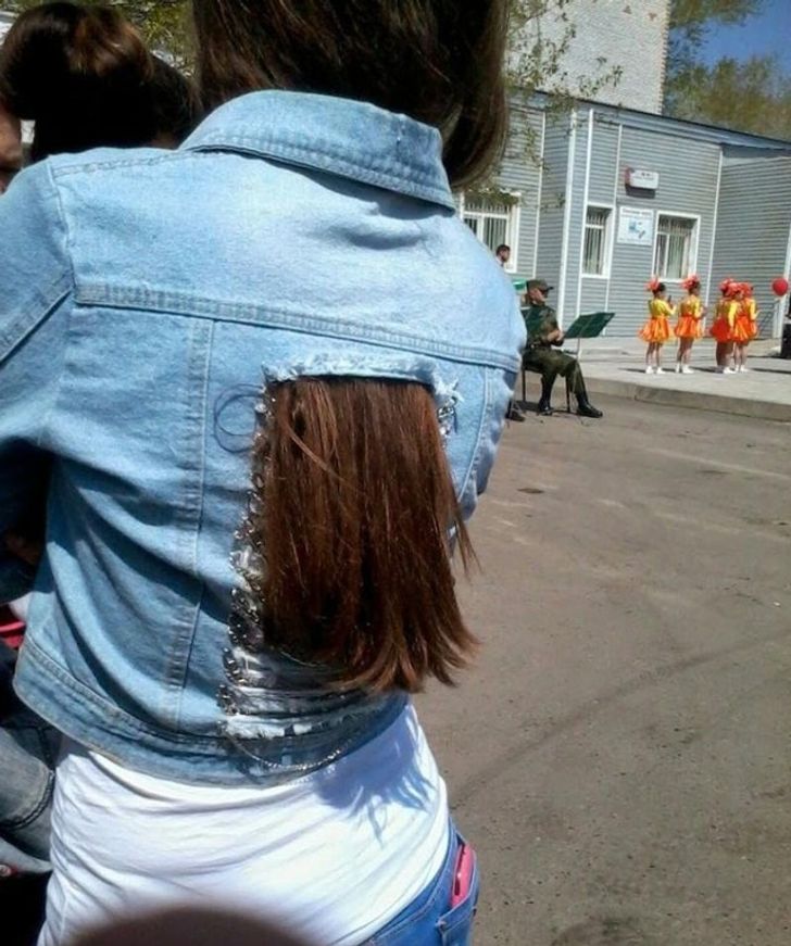 Mong rằng bức ảnh này sẽ không tạo nên một xu hướng tóc mới...