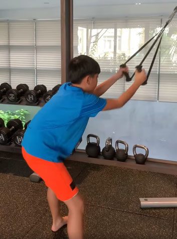 Subeo tập gym âm thầm cải thiện gen chiều cao, Cường Đôla khẳng định amp;#34;chắc chắn cao hơn bốamp;#34; - 11