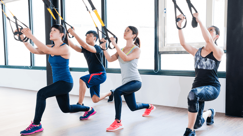 Tập gym tại nhà, con trai Lệ Quyên nâng tạ khác hẳn quý tử Hà Hồ: 10 tuổi chuẩn soái ca - 7