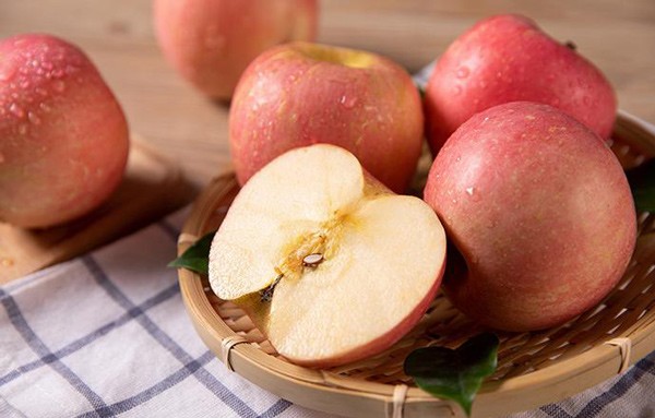 6 loại quả đem hấp chín còn bổ hơn ăn tươi, là thuốc quý trong nhà không gì sánh bằng - 4