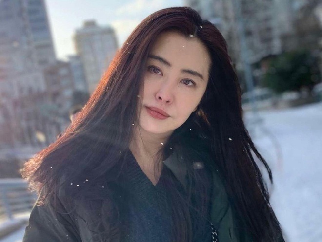 Vài năm nay, Vương Tổ Hiền sống cô độc một mình không có ai bên cạnh.