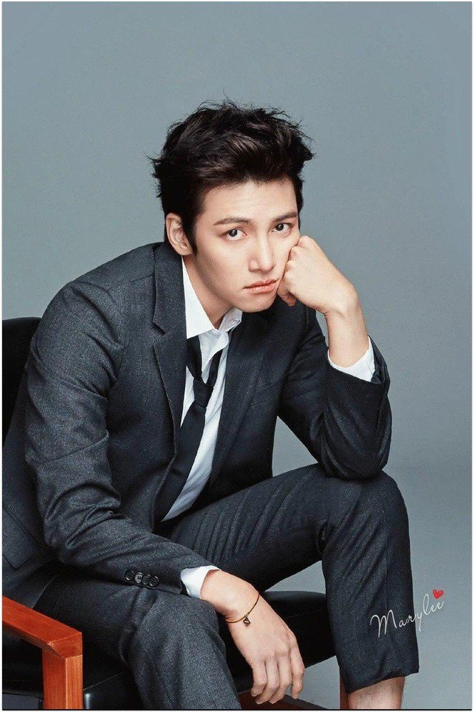 Ji Chang Wook là nam thần được yêu thích tại Hàn Quốc.