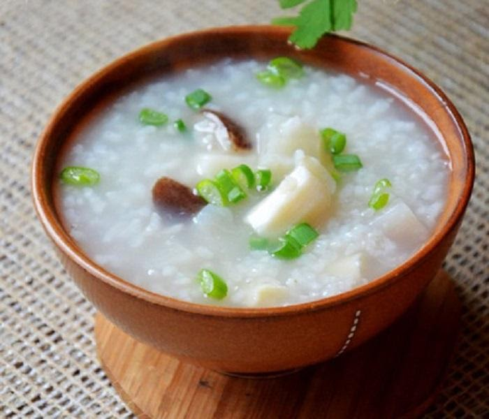 4 công thức cháo rau củ cho bé mới bắt đầu ăn dặm - 2