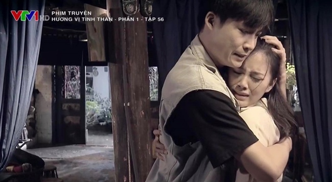 Nhưng số đông khán giả cho rằng cô gái ấy giống với bà Sa khi còn trẻ hơn. 