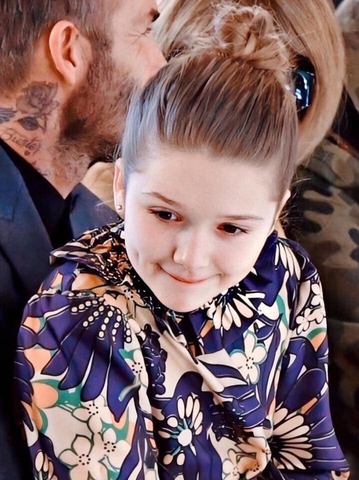 Nhận không ra Harper Beckham tuổi lên 10: Tròn mũm mĩm nhưng mặt vẫn cực phẩm! - 12