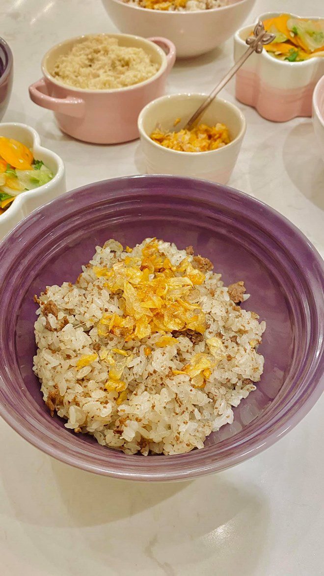 Sao vào bếp: MC VTV Diệp Chi chia sẻ bữa cơm con gái đã đợi từ lâu, nhìn đã mắt - 11