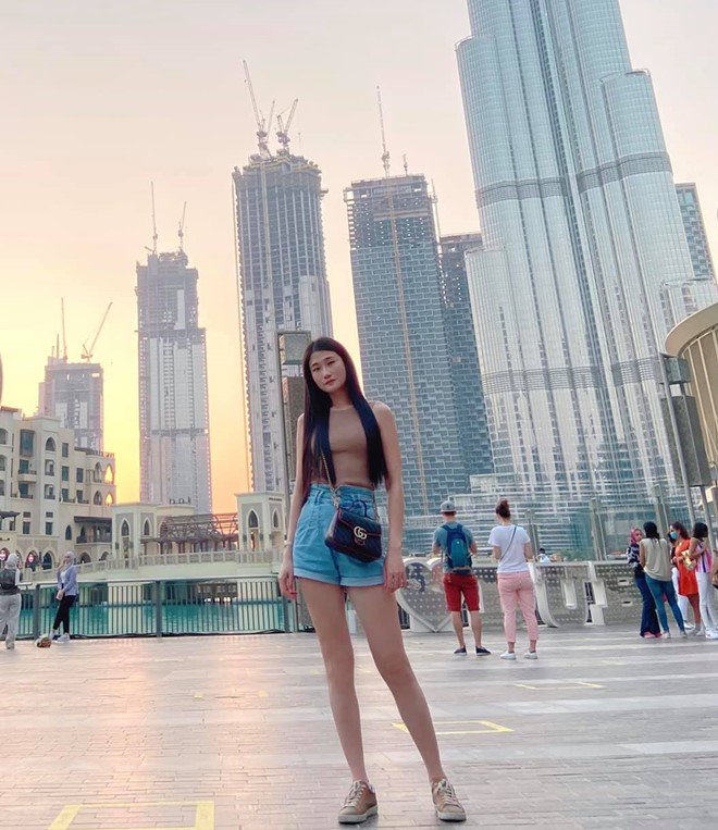 Con trai Kha Mỹ Vân ở xứ dát vàng Dubai từng dương tính Covid-19, bố mẹ hôn con suốt ngày - 6