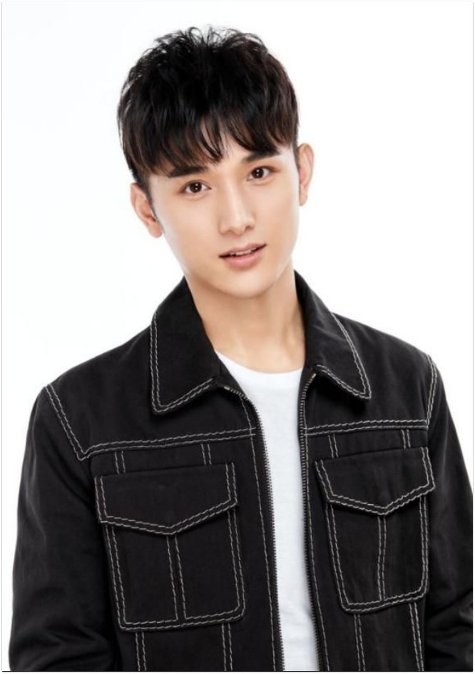  Vương Văn Kiệt của hiện tại là diễn viên phụ.