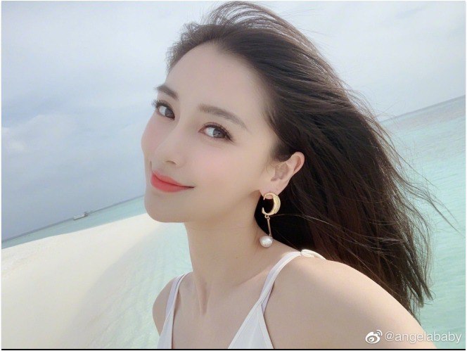 Angelababy mới đâm đơn kiện.