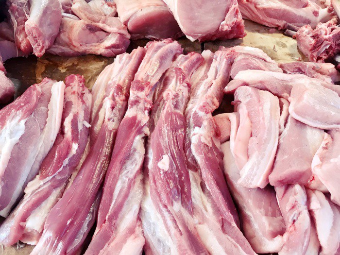 Thịt lợn có 7 dấu hiệu này dù giá có amp;#34;rẻ bèoamp;#34; cũng tuyệt đối đừng mua - 3