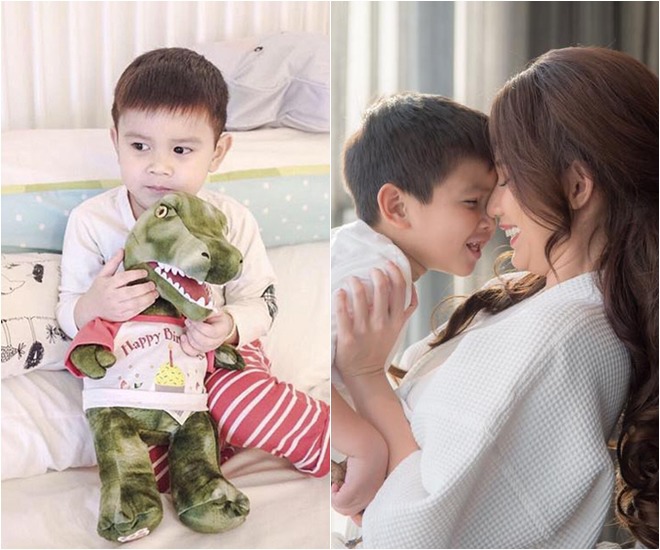 Chàng quý tử xa mẹ từ năm 3 tuổi.