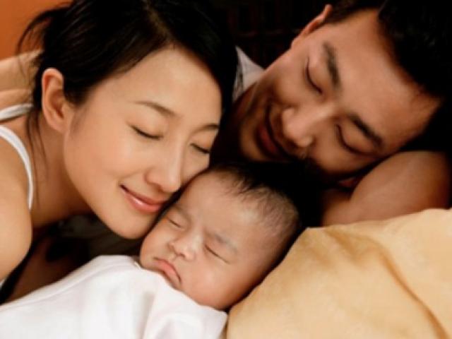 Vợ mới sinh được một tháng đã có ham muốn đòi quan hệ, tôi có nên làm chuyện ấy?