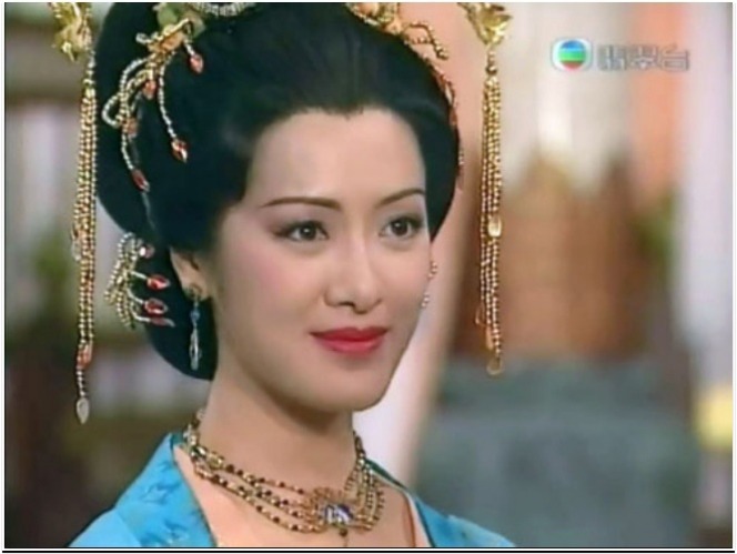 Tuy nhiên, cô bị chê diễn non nớt, không xứng với hình tượng mỹ nhân đẹp nổi tiếng này.