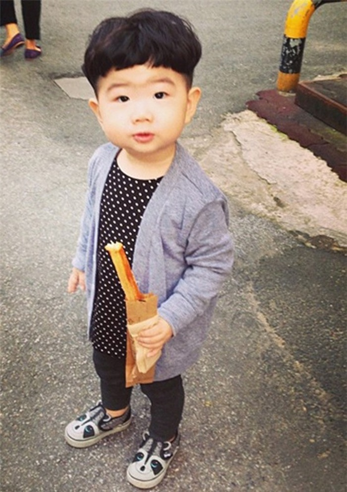 Tên đệm Linh hay dành cho các bé trai. (Ảnh minh họa)