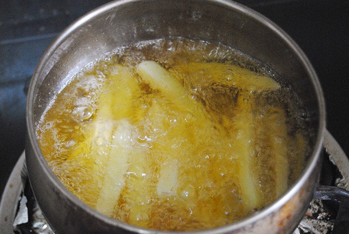 Chiên khoai tây đừng cho ngay vào chảo dầu, thêm bước nữa, khoai giòn tuyệt ngon - 6