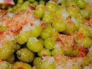 Tiêu dùng - Loại quả dại xưa mọc bạt ngàn không ai ngó ngàng, nay thành đặc sản 500k/kg chị em phát sốt 