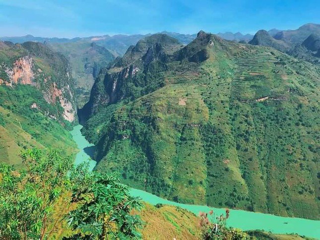 Khung cảnh đẹp tựa như một bức tranh - Ảnh: Phạm Xuân Quý img src/upload/3-2021/images/2021-08-14/1628923864-229050762-897972607811308-3231081237033045904-n-2335.jpg width660 /